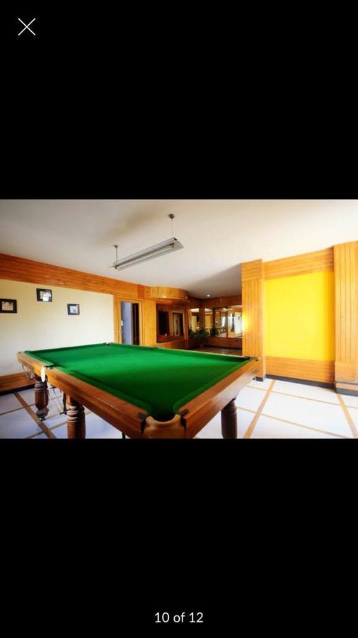 Hotel Yellow Lime Ahmedabad Exterior foto